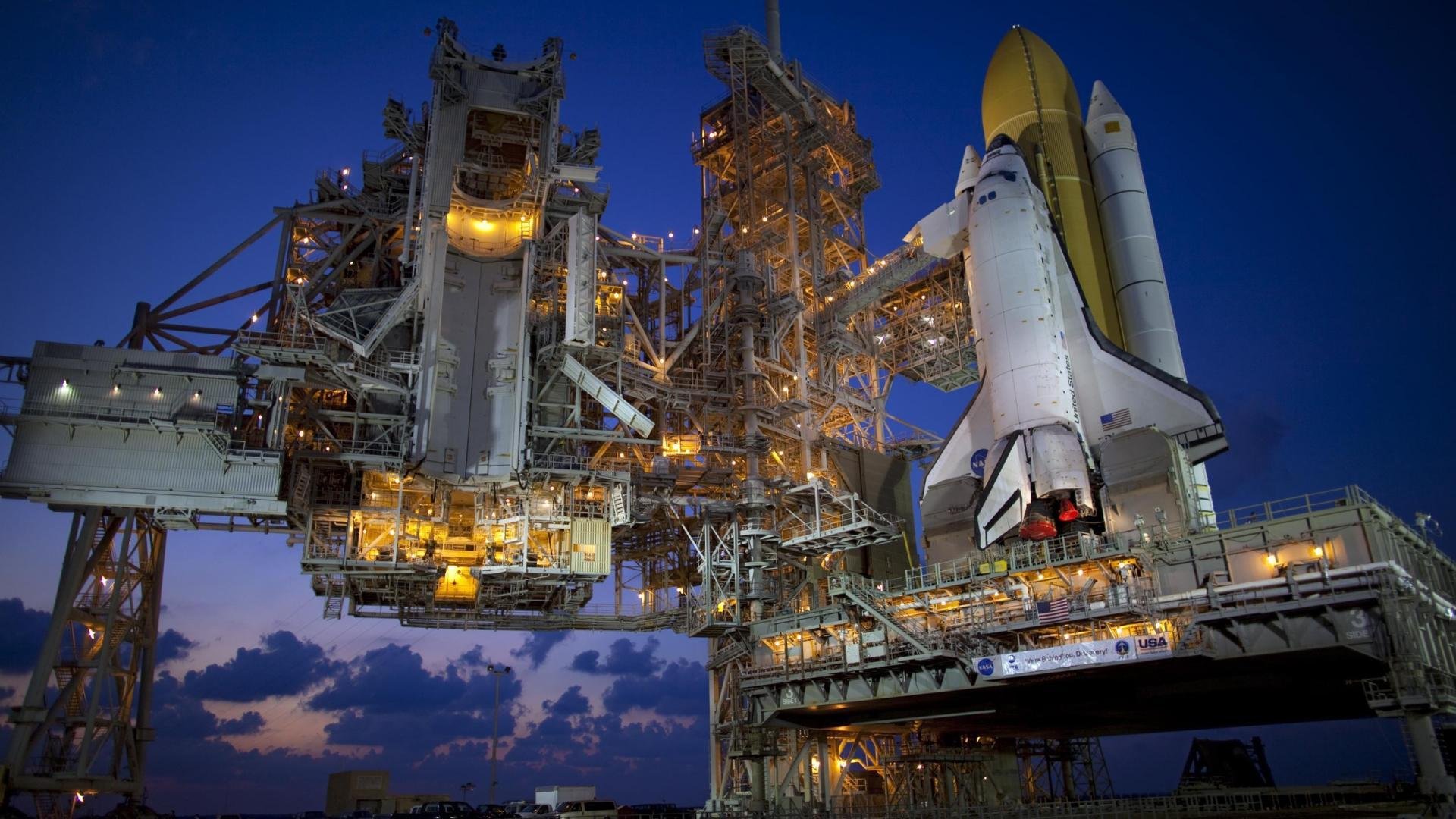 历史时刻的同频共振，足球与乒乓，两种征服的同一天