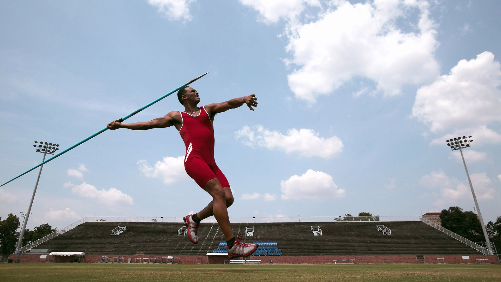 橙色风暴席卷罗讷河,阿尔瓦雷斯一箭穿心,荷兰终破里昂坚城