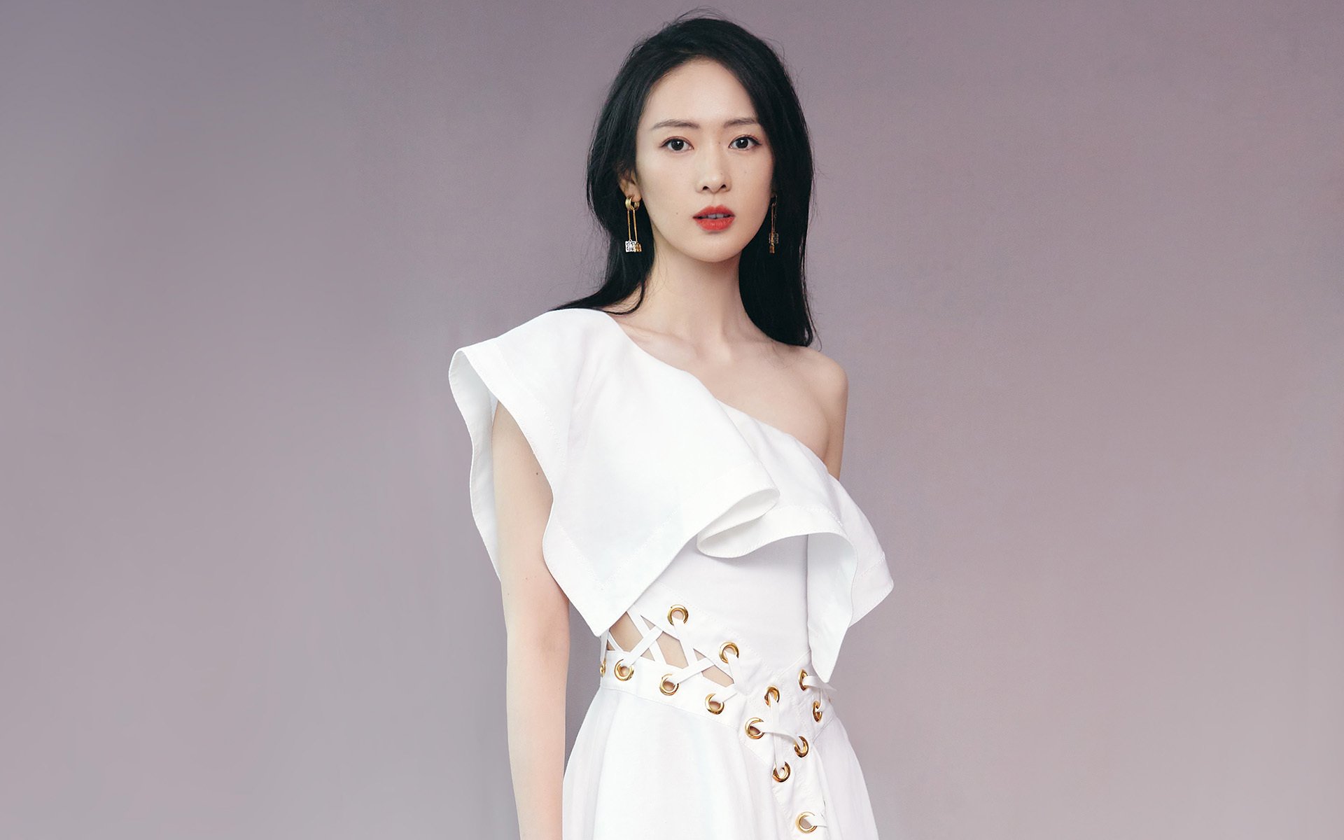 轮子与篮球的交响，极速与绝杀共舞的夜晚