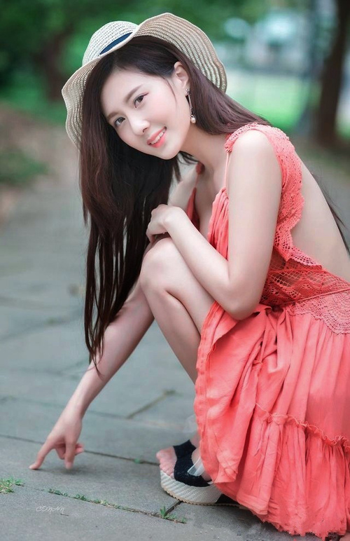 爱游戏官方-球星闪亮与体系碾压，塔图姆的关键时刻与雄鹿的团队压制